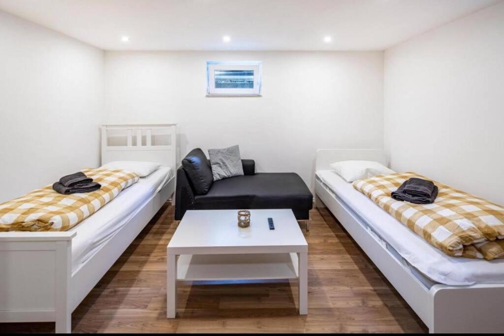Cityloft Kassel 1 - Zentrale Unterkunft Fuer Gruppen Bis 7 Personen - Parkplatz - Netflix Экстерьер фото